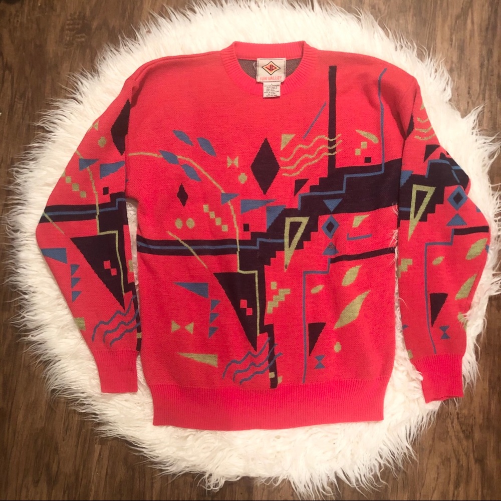 Vintage 1980’s Art Deco Sweater Size Large